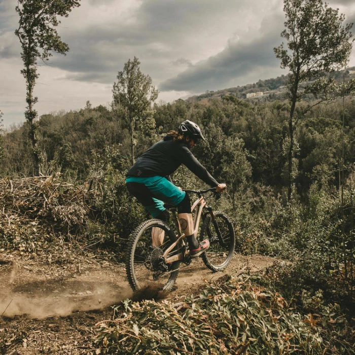 Goodyear Newton Enduro Tubeless Rear MTB Tyre Black 2.4" 29 - Billede 4